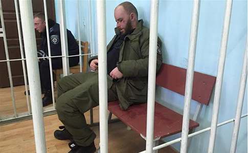 Суд признал потерпевшими задержанных на Драгобрате бойцов ПС