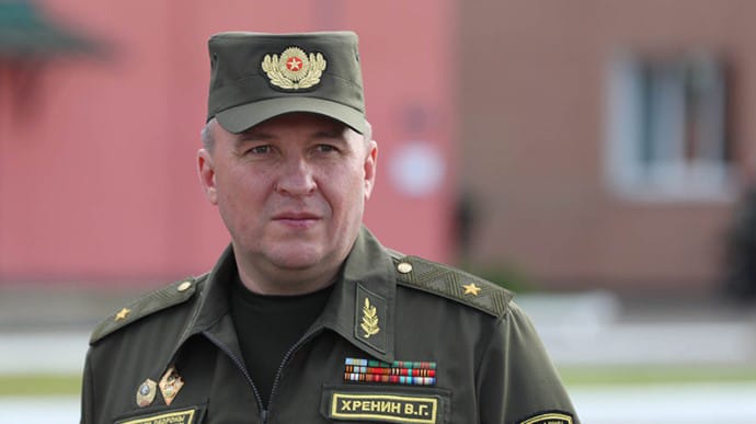 Міністр оборони Білорусі описав сценарій зміни політичного курсу країни