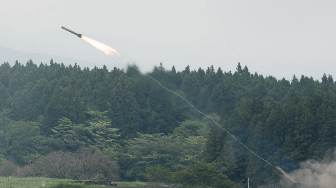 ЗМІ: Японія хоче розгорнути тисячі крилатих ракет для протидії Китаю