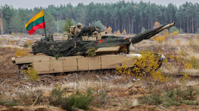 Литва планує закупити танків на 2 млрд євро