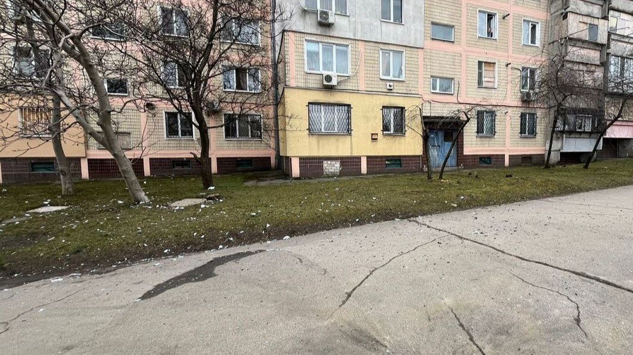 5 injured in Russian attacks on Nikopol