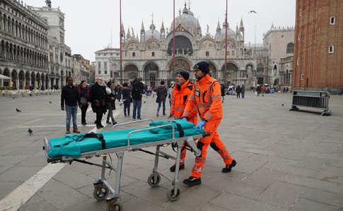 В Італії очікують завершення піку епідемії максимум через 10 днів