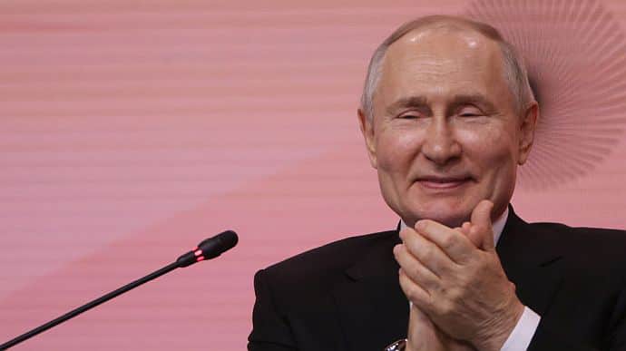 Песков открестился от заявления, что Путин наберет более 90% голосов