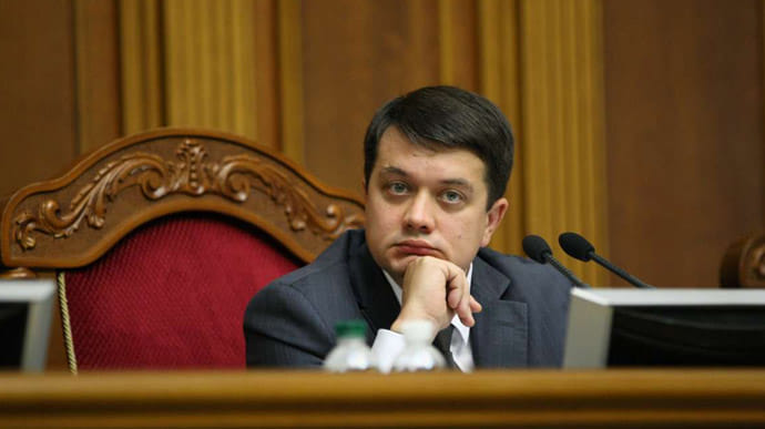 Разумков объяснил, почему Рада не спешит с официальным заявлением по Беларуси