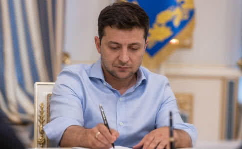 Зеленський звільнив свого представника в уряді і призначив наступника