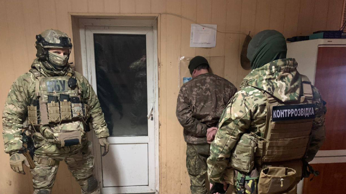 Mobilised displaced person leaks secret data to FSB: Ukraine's Security Service detains infiltration agents 