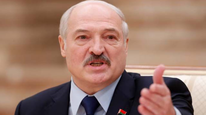 Лукашенко вважає, що в сучасному світі триває війна
