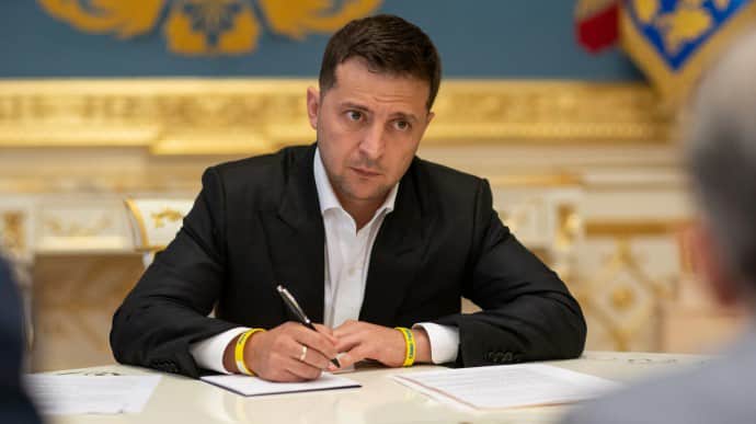 Зеленський повернув Раді закон щодо кандидатського резерву держслужбовців