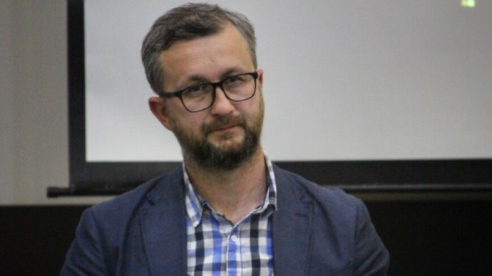 Россия приговорила одного из лидеров крымскотатарского движения Джеляла к 17 годам тюрьмы