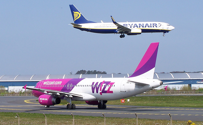 Omelyan: Famous Low-Cost Airlines Returning to Ukraine by the End of the Year