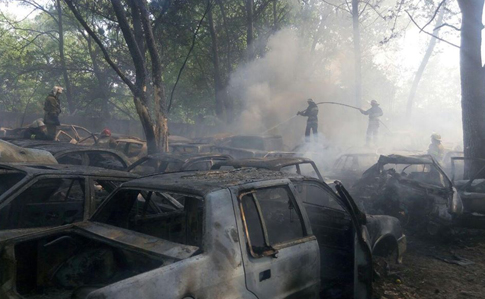 В Киеве на стоянке горело 54 авто