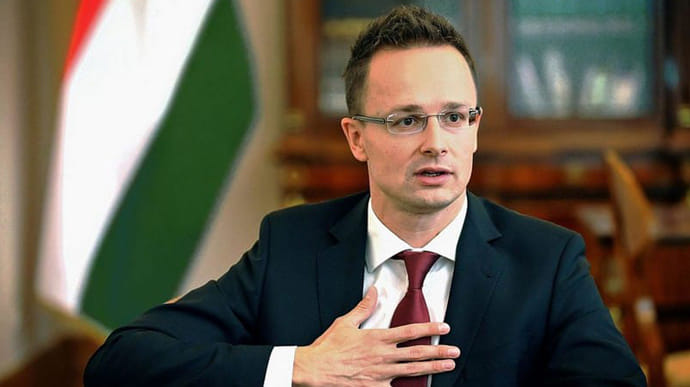 Сийярто пожаловался, что миссия ОБСЕ не хочет ехать в Закарпатье защищать венгров