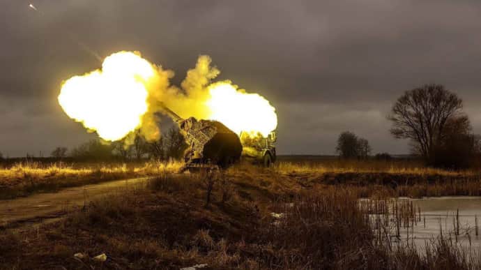 Russians try to break through Ukrainian defences on Pokrovsk and Toretsk fronts over 100 times in one day