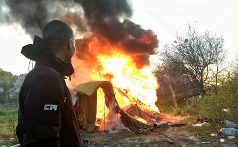Поліція відреагувала на розгром табору ромів у Києві після публікації відео 