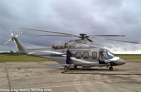 Вертолет Януковича