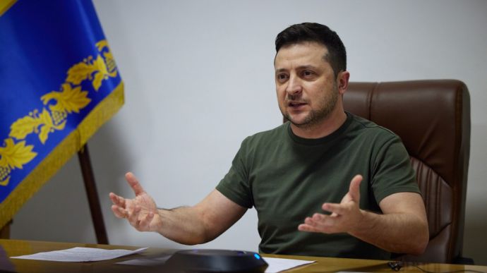 Zelenskyy calls Russian leadership “sick” in response to their claims of “killer wheat”