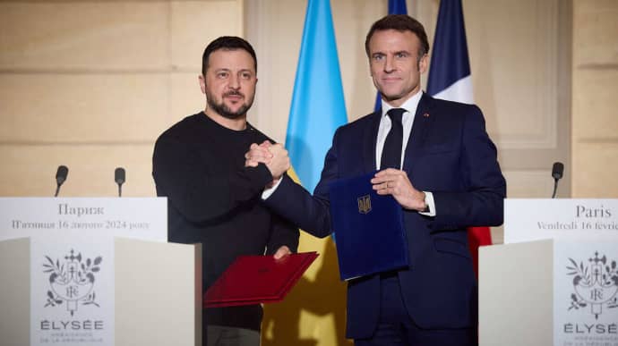 Macron invites European leaders to special meeting dedicated to Ukraine