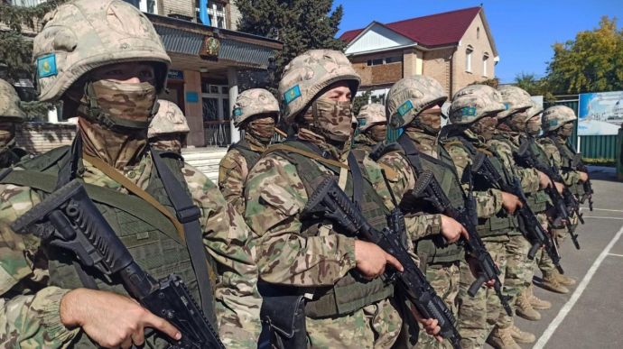 В Казахстане вблизи границы с Россией тренируют силы территориальной обороны