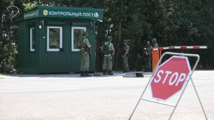 Збройні сили Білорусі заявили про напруженість на кордоні та готовність захищатися від України