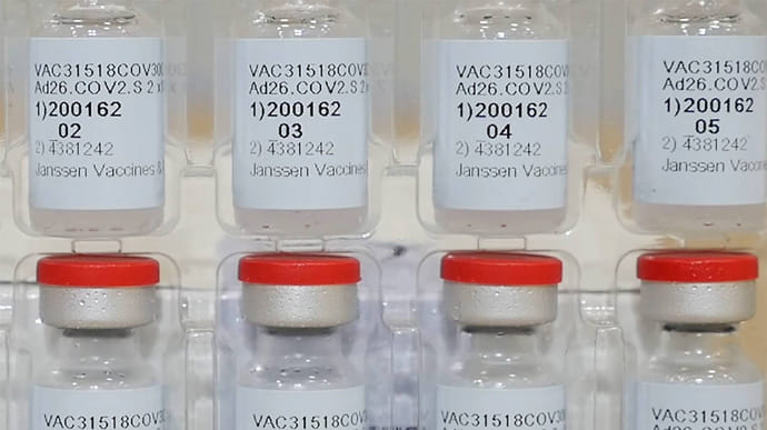 Италия думает ограничить использование вакцины Johnson&Johnson из-за случаев тромбоза