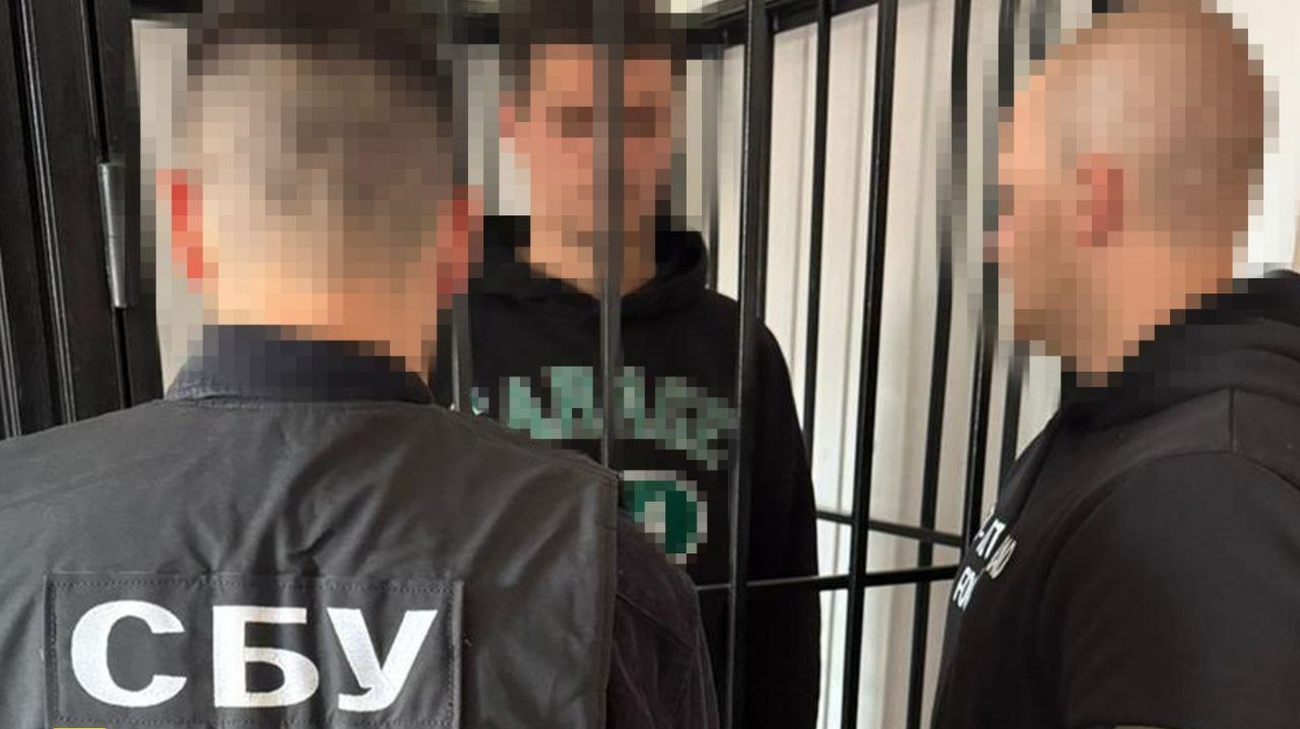 Russian intelligence asset, 19, caught planting explosives near high-rise buildings in Vinnytsia