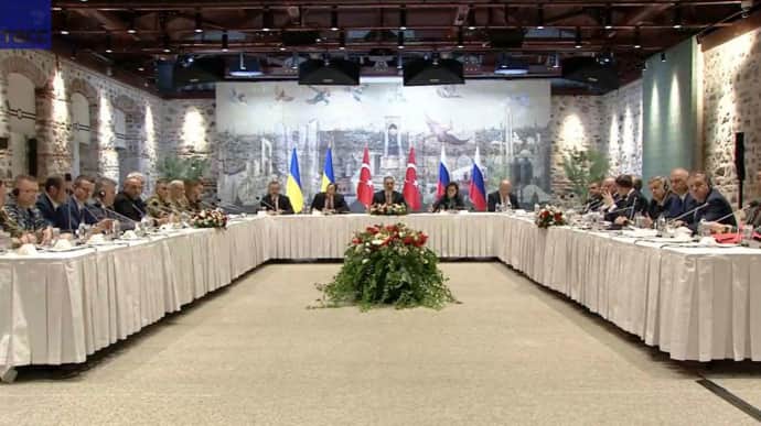 В Стамбуле начались переговоры между Украиной, Турцией и РФ