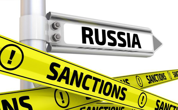 Порошенко в Канаді обговорив посилення санкцій проти РФ