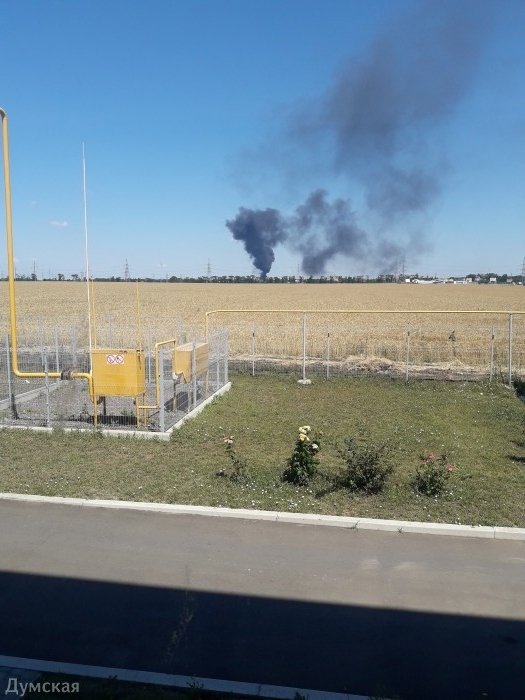 На нафтобазі під Одесою вибухнув бензовоз 