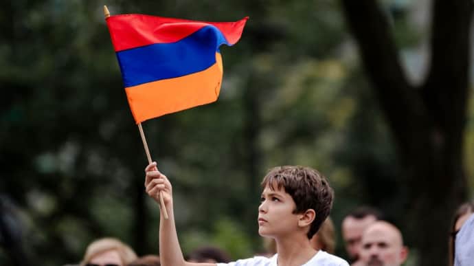 Вірменія відмовилась давати гроші ОДКБ 