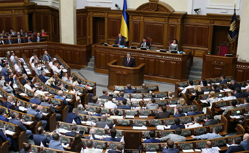 Украинцы готовы провести в Раду 6 партий