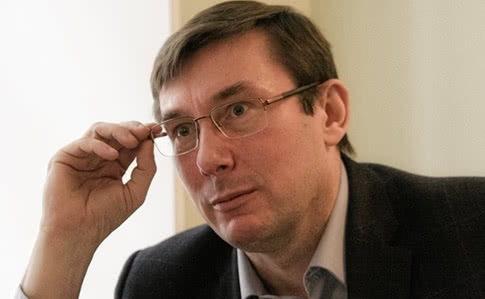 Причетних до розстрілів на Майдані заочно засудять цього року – Луценко