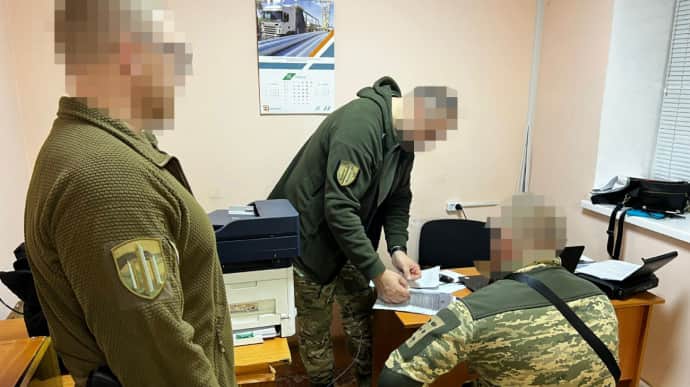 ГБР: В части в Донецкой области выплатили 3,5 млн гривен боевых военным-тыловикам