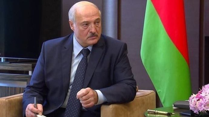 Лукашенко заявив, що Білорусь зробила свою вакцину від COVID-19