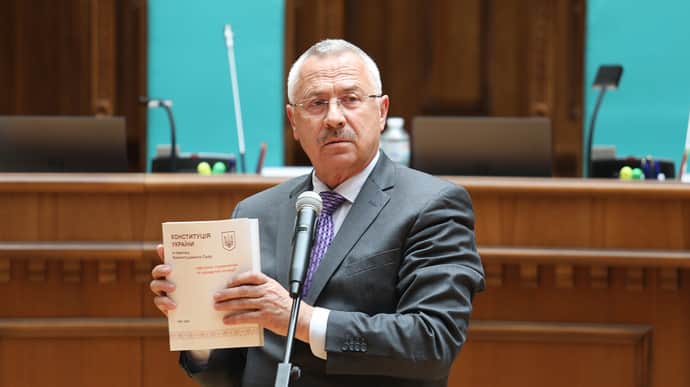 У в.о. голови Конституційного суду Головатого закінчились повноваження