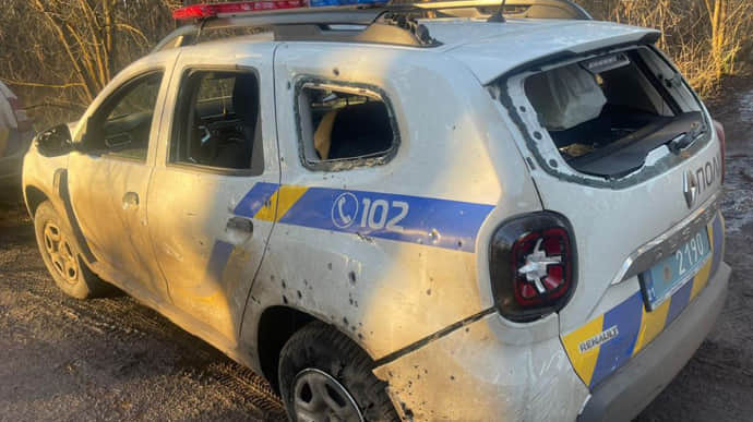 Российский дрон атаковал авто полицейских: 3 правоохранителей в больнице 