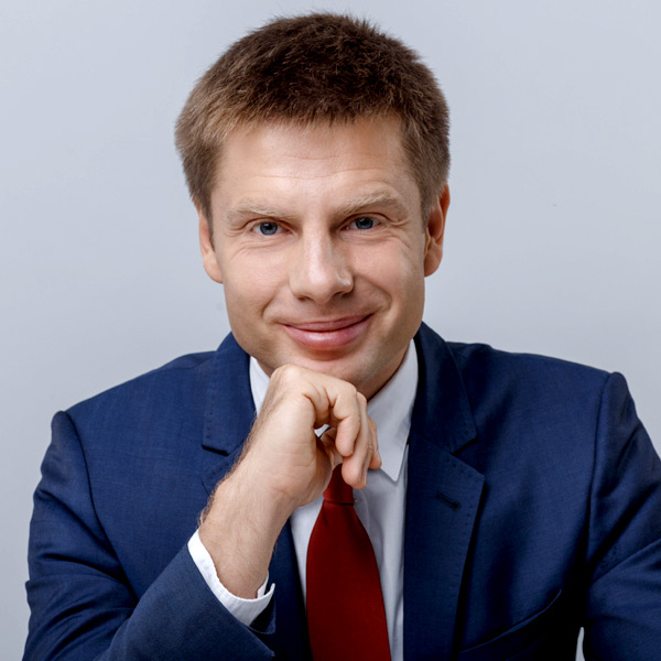 Зеленський починає і програє: як влада втрачає шанс на успішну Україну