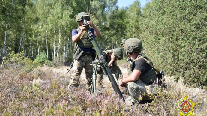 Беларусь начала военные учения у границ Польши и Литвы  