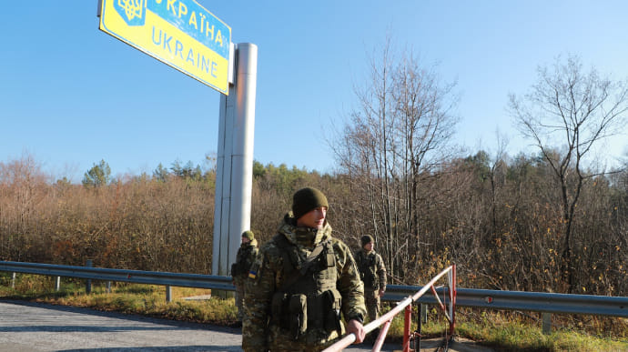 На границе с Беларусью началась спецоперация военных и правоохранителей