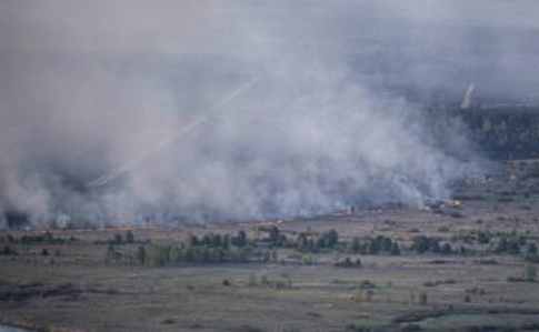 Лесной пожар в зоне ЧАЭС еще ликвидируют 