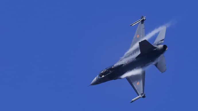 ЗМІ: Норвегія готується передати Україні 22 винищувачі F-16, США схвалили