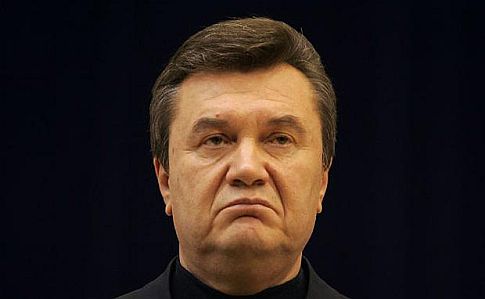 Янукович з Росії вирішив повернутися в політику