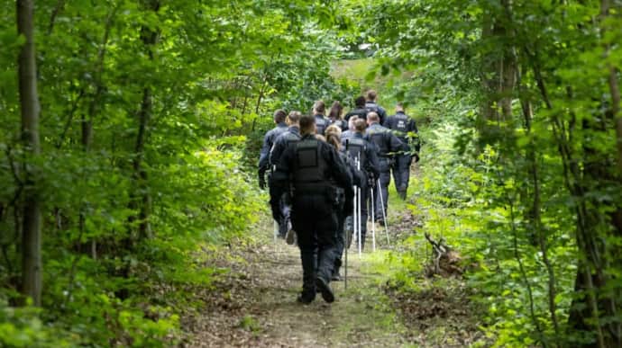 У Німеччині під час пошуків зниклої 9-річної української дівчинки у лісі знайшли тіло 