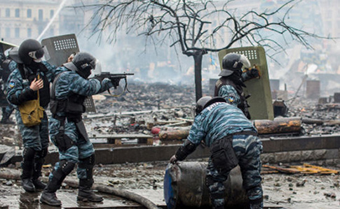 В оккупированном Крыму наградили беркутовцев, которые были на Майдане