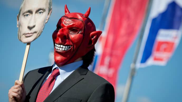 ГУР: Минобороны РФ разрешило воякам голосовать за Путина даже после смерти