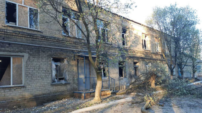 Оккупанты обстреляли COVID-больницу в Донецкой области