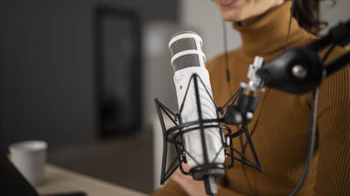 Из эфиров украинских радио полностью исчезли русскоязычные песни – языковой омбудсмен