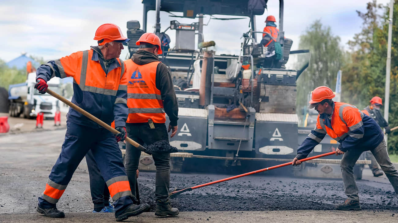 Fortification contractor working in Donetsk Oblast says it stopped work due to police actions