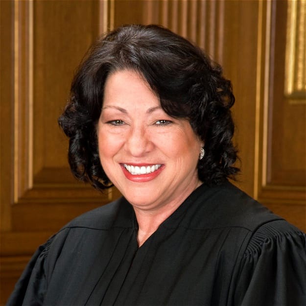 Соня Сотомайор — перша суддя Верховного суду США латиноамериканського походження