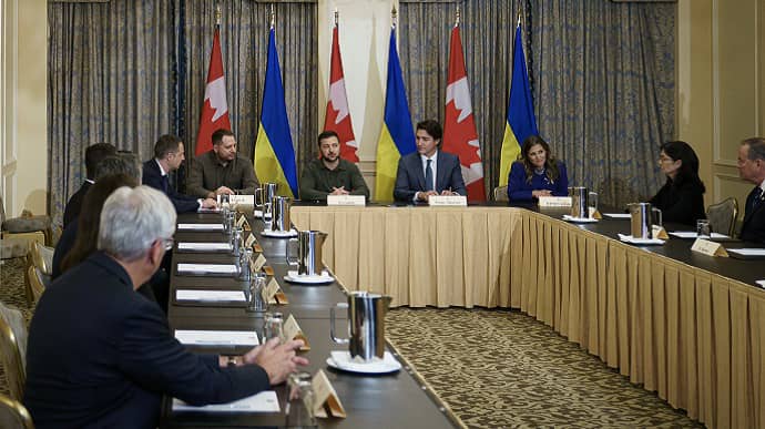 Зеленський запросив канадських підприємців відбудовувати Україну