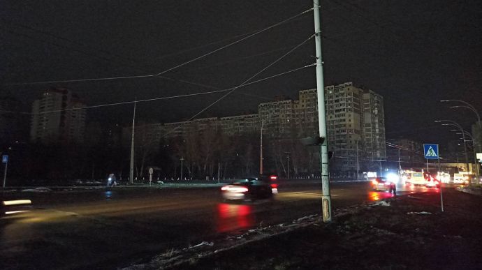 Найгірша ситуація з електрикою у 6 областях України – президент